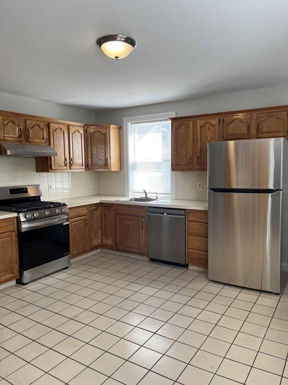 Watertown, MA 02472,132 Riverside St #132