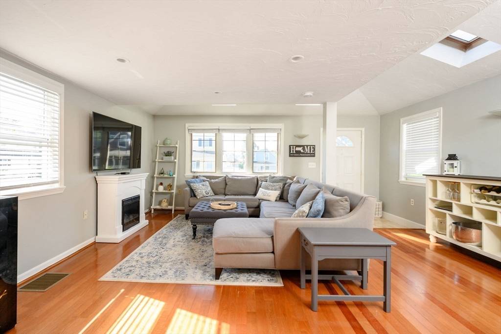 Quincy, MA 02169,80 Charles St