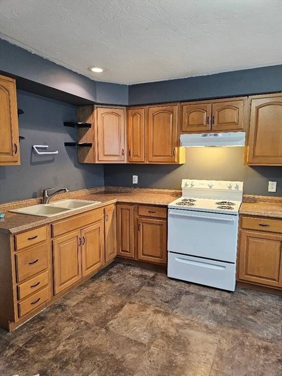 Fall River, MA 02720,139 Covel #1