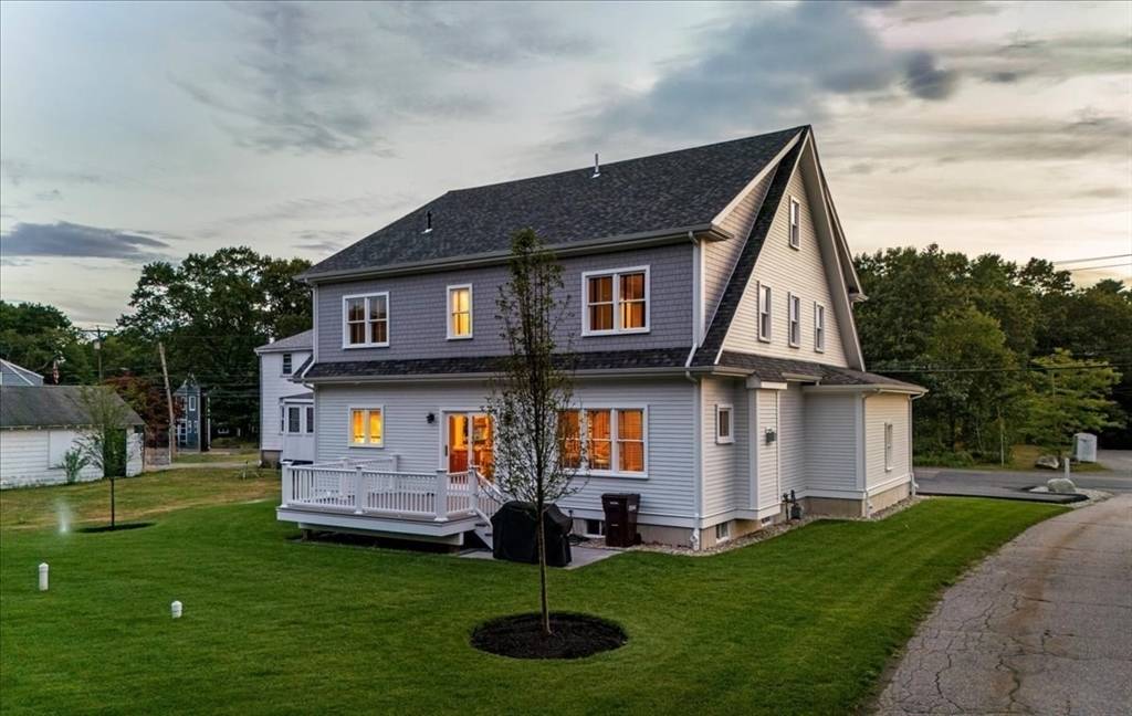 Dedham, MA 02026,297 Pine Street