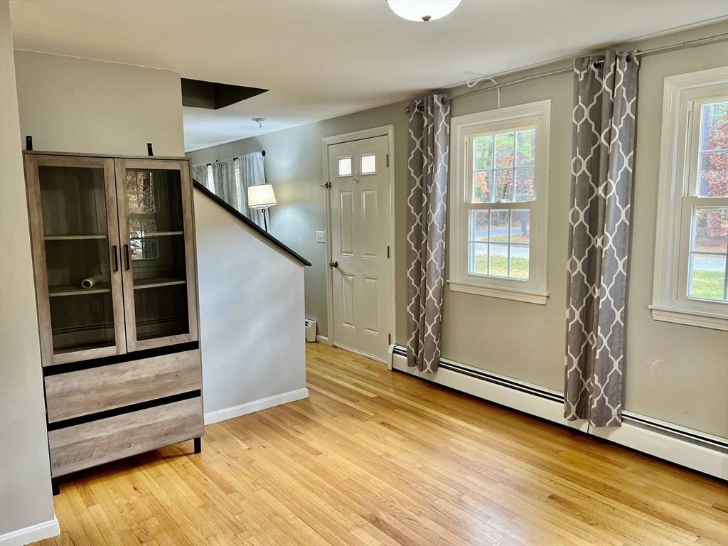 Townsend, MA 01474,18 Bridle Path Lane