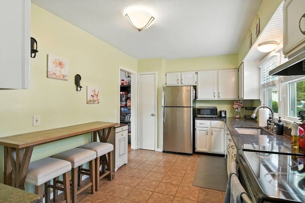 Chicopee, MA 01022,65 Woodbridge Rd #65