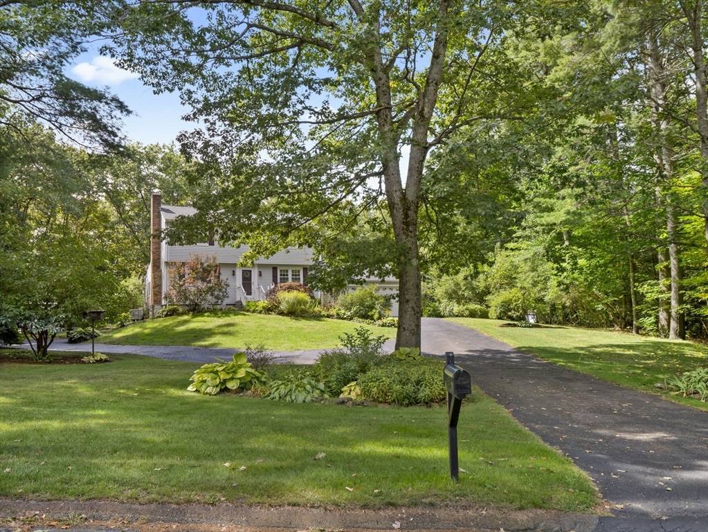 Gardner, MA 01440,126 Holly Drive