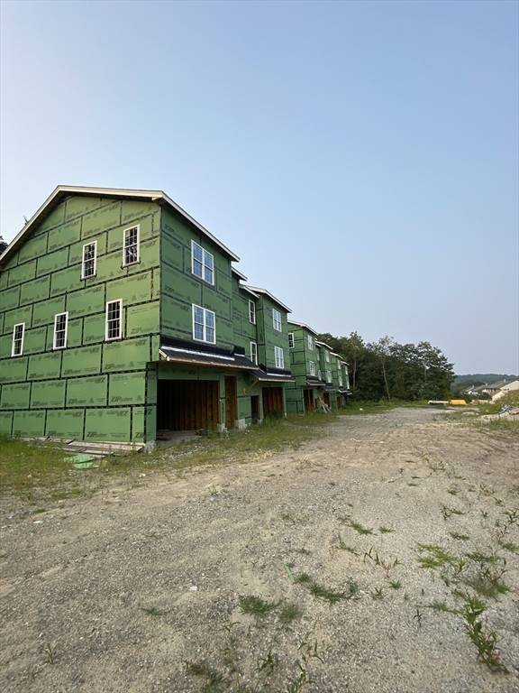 Worcester, MA 01602,47R Yarnie #4A