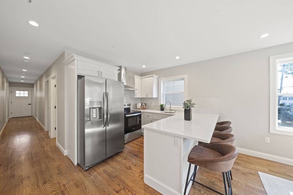 Boston, MA 02125,52 Bellevue St #2