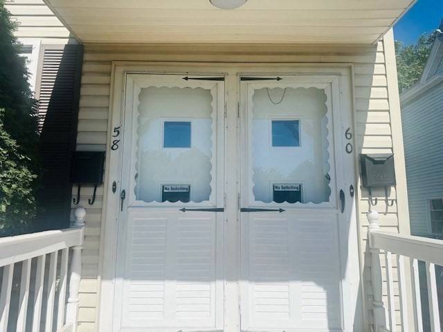 Lowell, MA 01854,58-60 2nd Ave