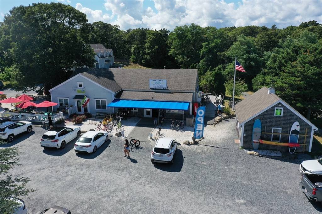 Brewster, MA 02631,302 Underpass Road