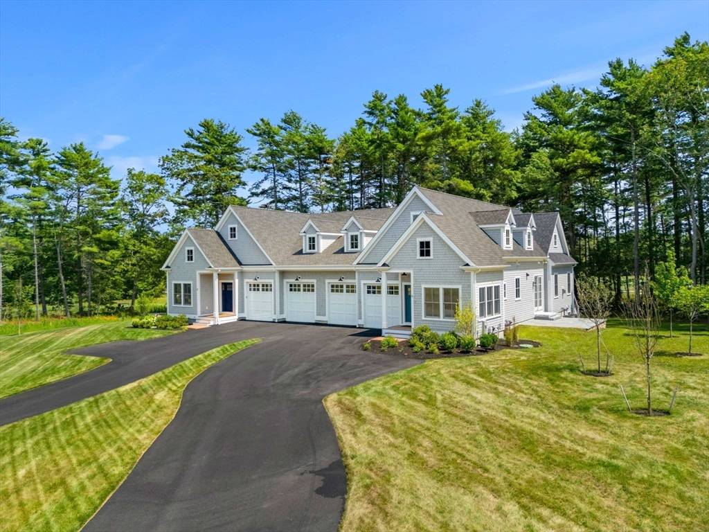 Mattapoisett, MA 02739,2 Golf Cottage Way