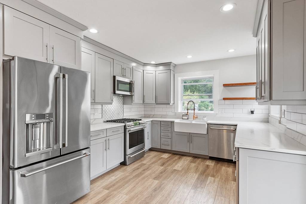 Easton, MA 02356,224 Main St