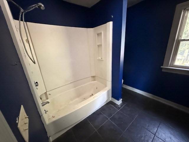 Millbury, MA 01527,7 Heather Ave