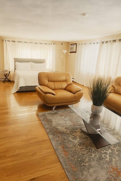 Everett, MA 02149,93 Dartmouth St