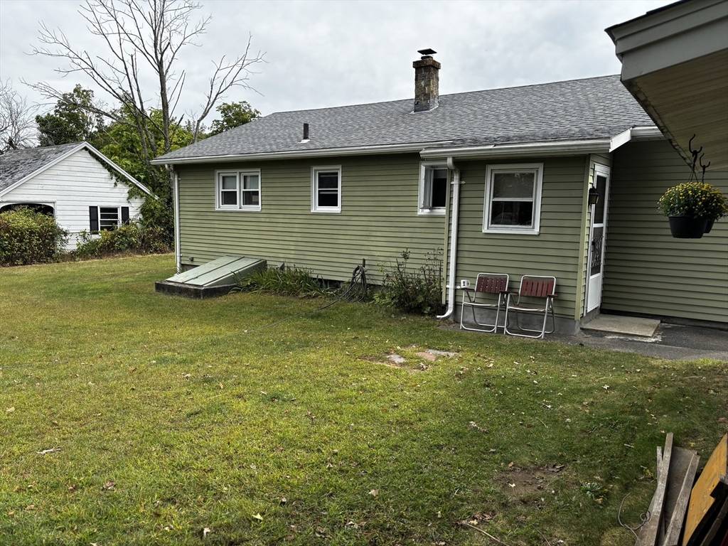 Chicopee, MA 01020,24 Driscol