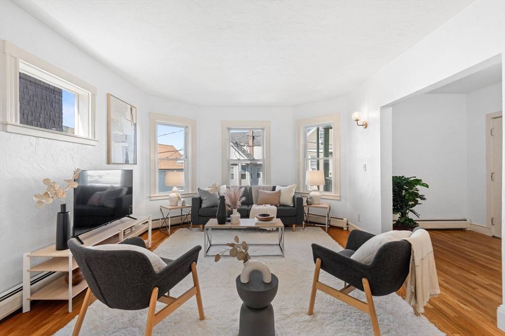 Boston, MA 02130,11 Weld Hill St #2