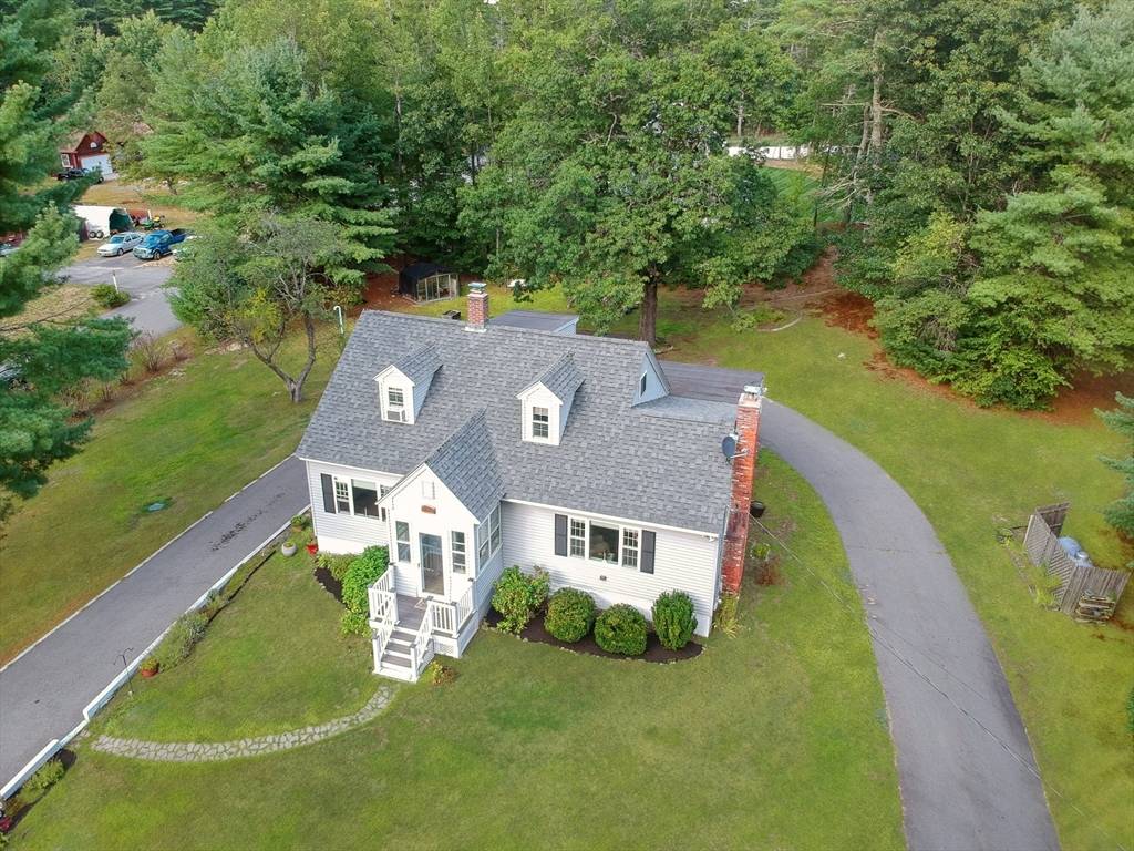 Pelham, NH 03076,190 Hobbs