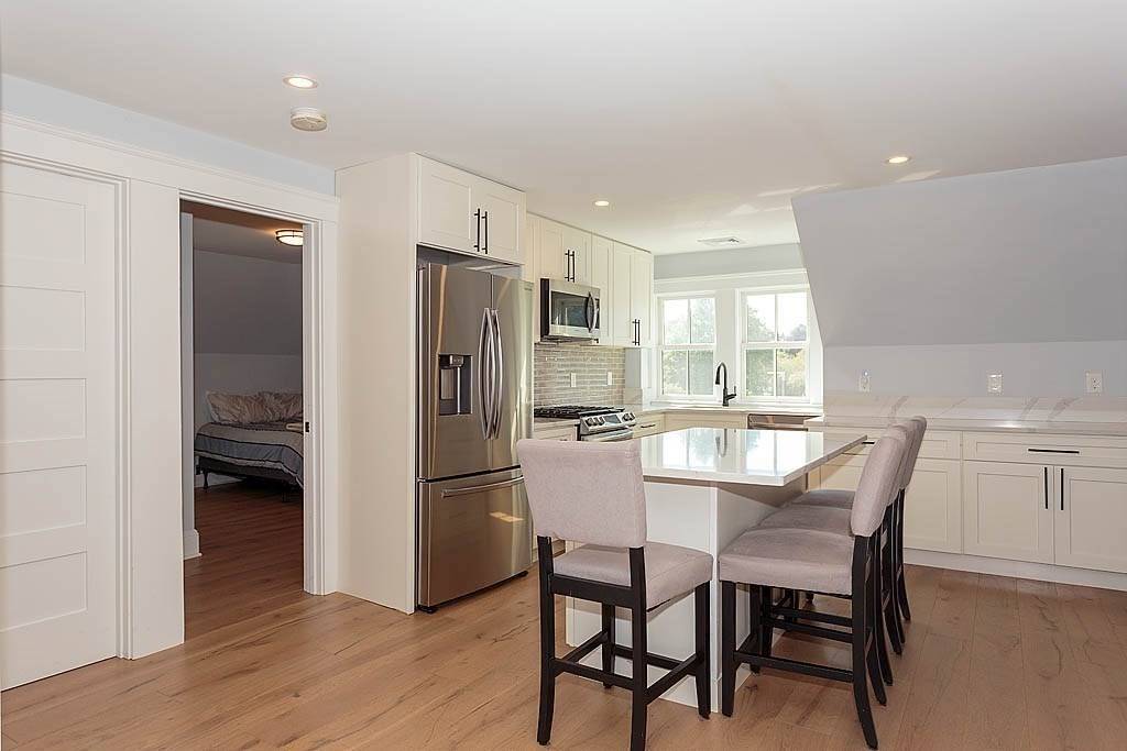 Boston, MA 02131,79 Robert St #3