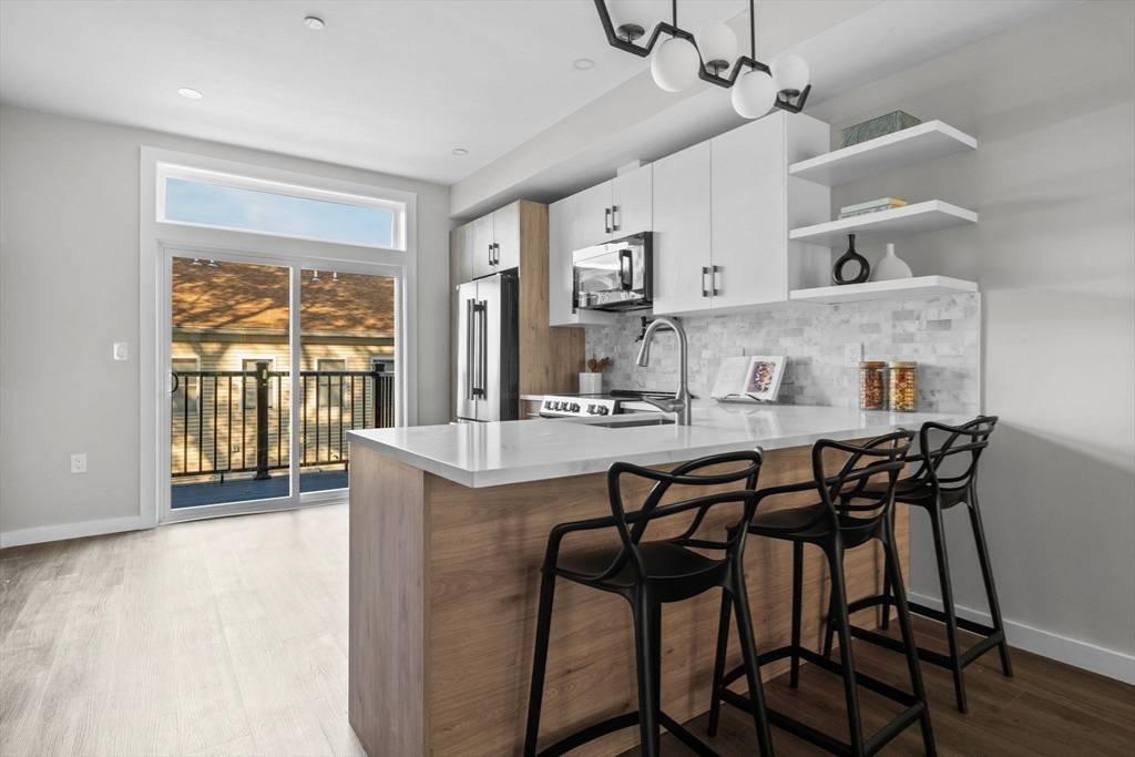 Boston, MA 02119,33 Copeland #C