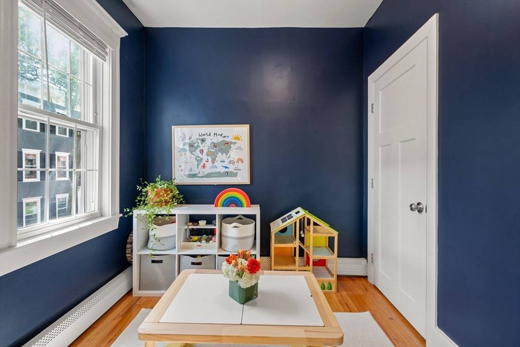 Boston, MA 02129,14 Mystic Street #2