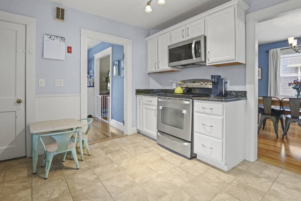 Braintree, MA 02184,23 Bower Rd