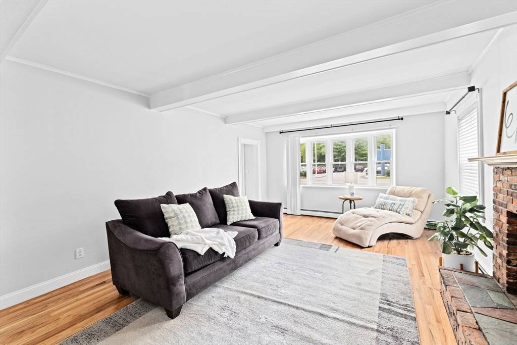 West Bridgewater, MA 02379,192 S Main St