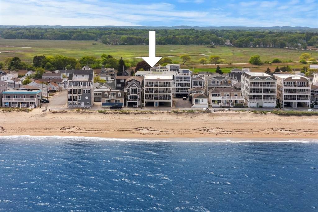 Salisbury, MA 01952,21 Atlantic Ave #5