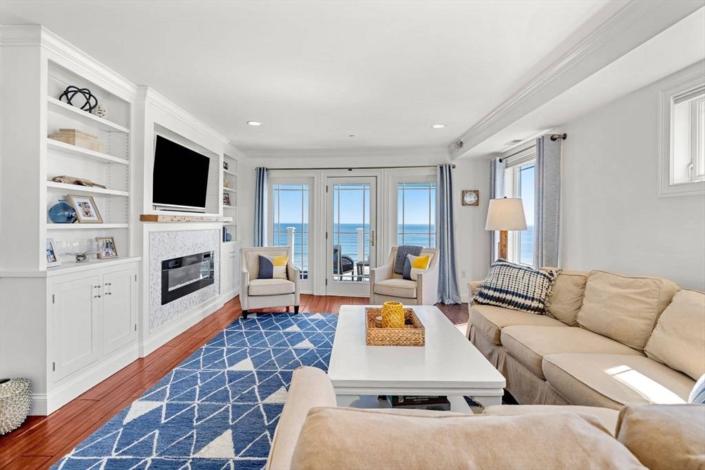 Salisbury, MA 01952,21 Atlantic Ave #5