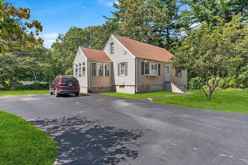 Tewksbury, MA 01876,5 Benson Rd