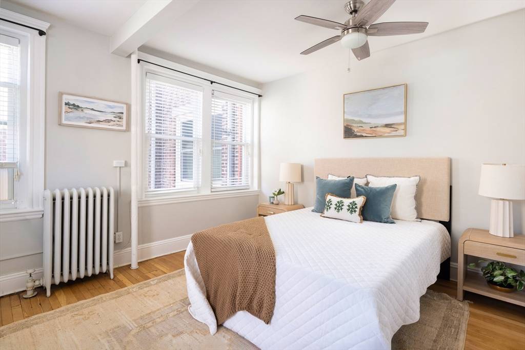 Brookline, MA 02446,15 Short St #4