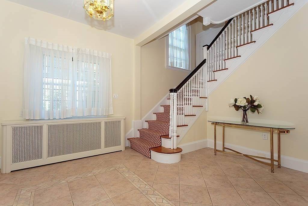 Boston, MA 02132,104 Stratford Street