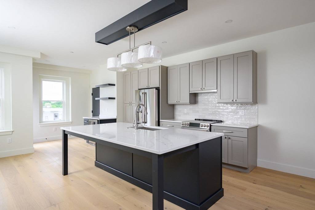 Boston, MA 02124,21 Tanglewood Road #1