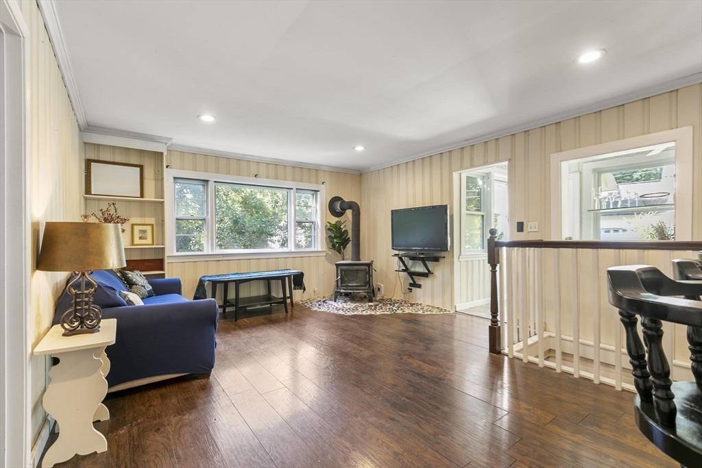 Littleton, MA 01460,31 Springfield Drive