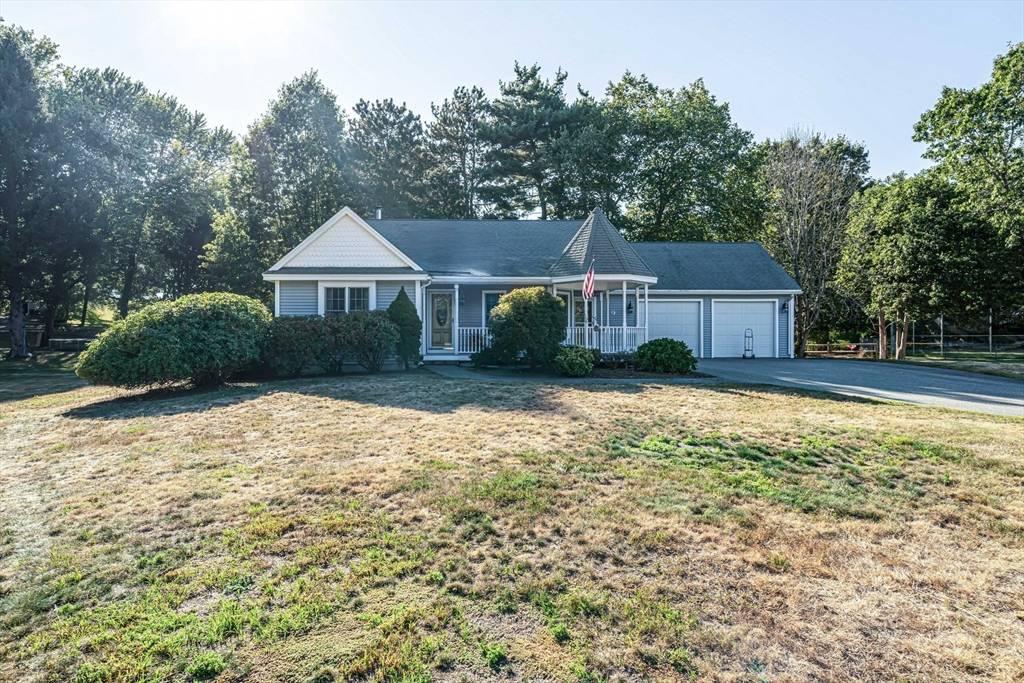 Georgetown, MA 01833,5 Lee Way
