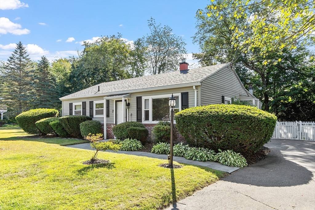 Northborough, MA 01532,7 Greenwood Road