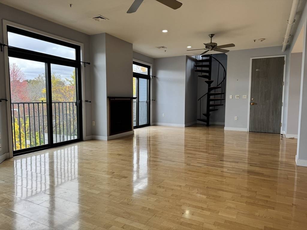 Boston, MA 02125,950 Dorchester Ave #304