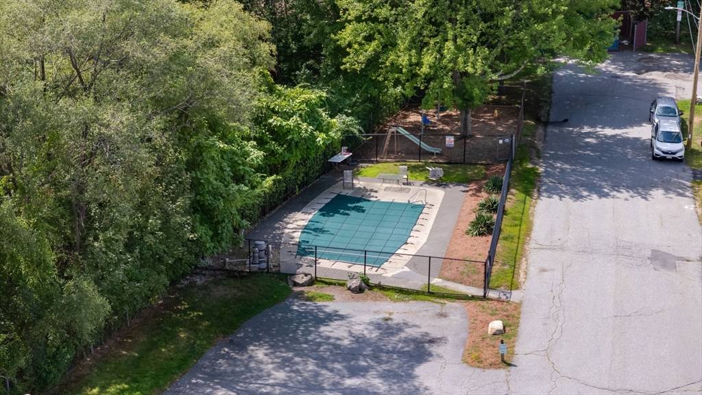 Lowell, MA 01852,50 Arnold Ave #50
