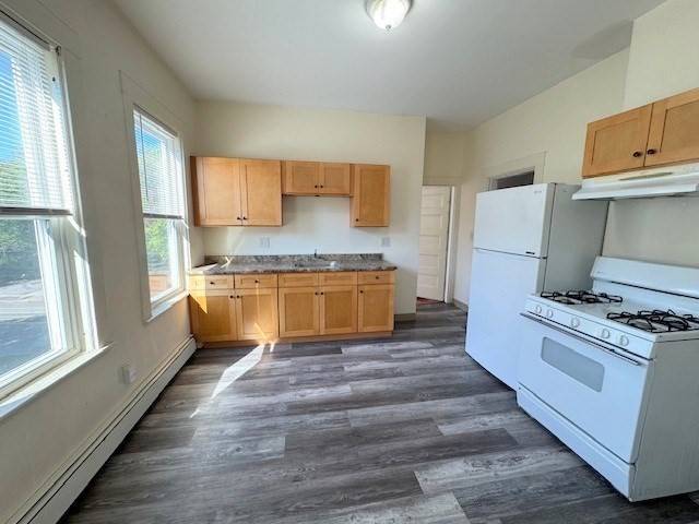 Brookline, MA 02445,144-146 Cypress St #3