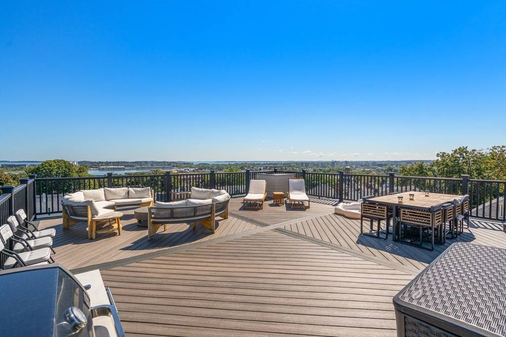 Boston, MA 02122,29 S Munroe #PH