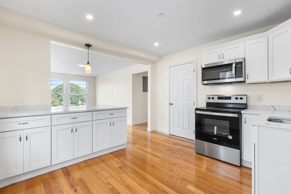 Malden, MA 02148,1 Glenwood Street #3