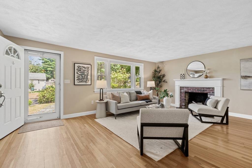 Wayland, MA 01778,3 Keith Rd