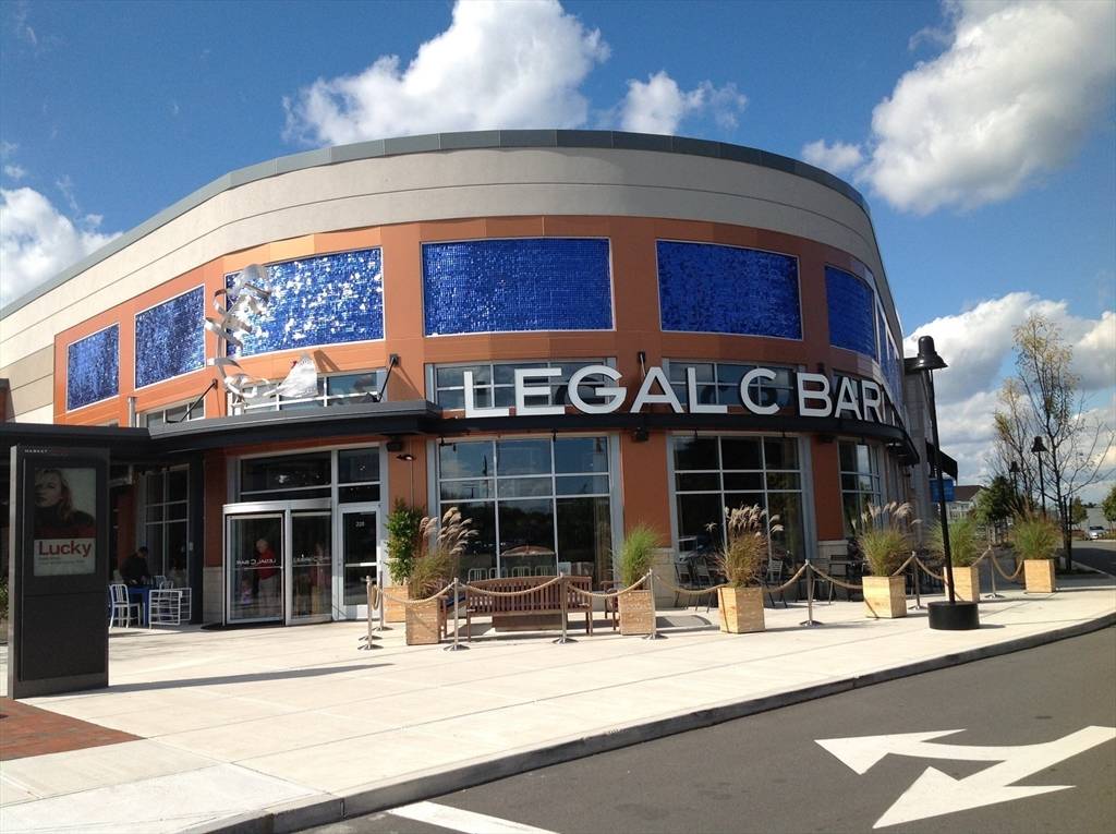 Lynnfield, MA 01940,7 Kimball Lane