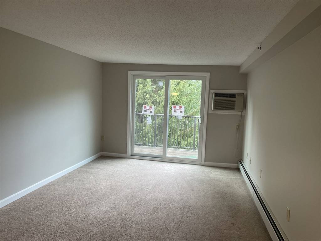 Marlborough, MA 01752,688 Boston Post Rd East #324