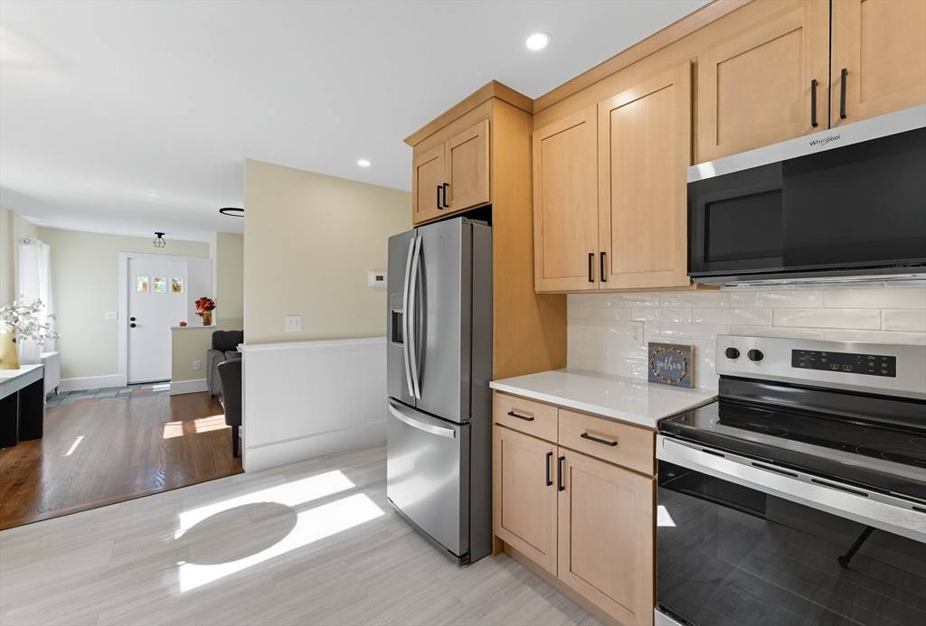 West Springfield, MA 01089,636 Amostown Road
