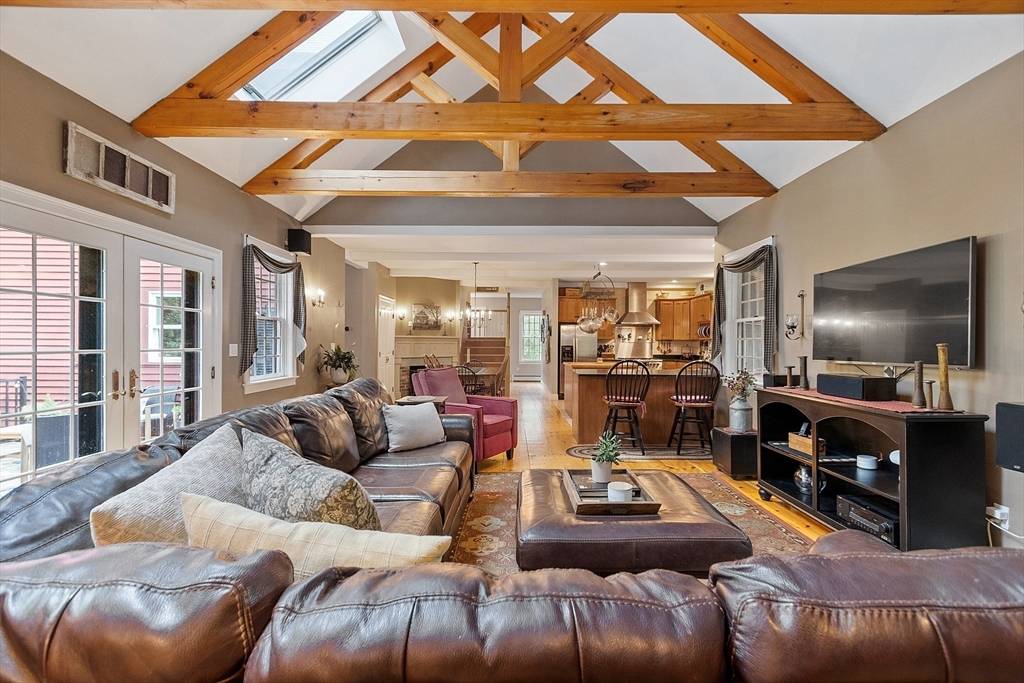 Princeton, MA 01541,22 Lyons Rd