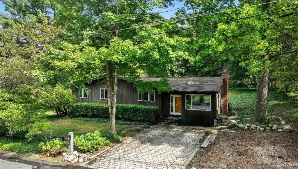 Concord, MA 01742,54 Minot Rd