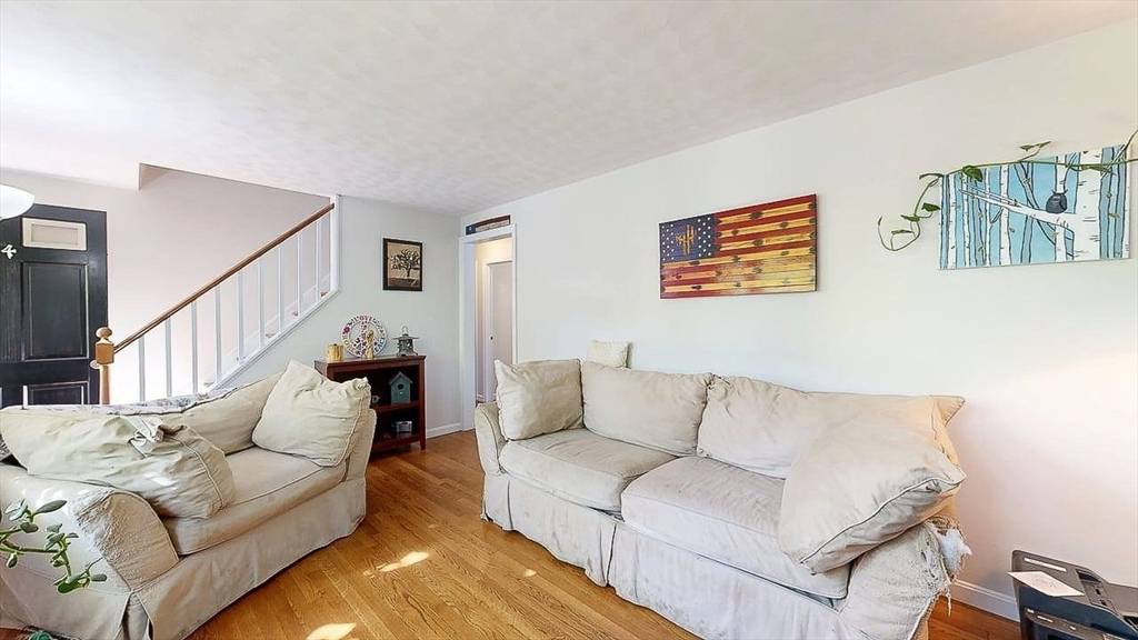 Hudson, MA 01749,4 Stratton Dr