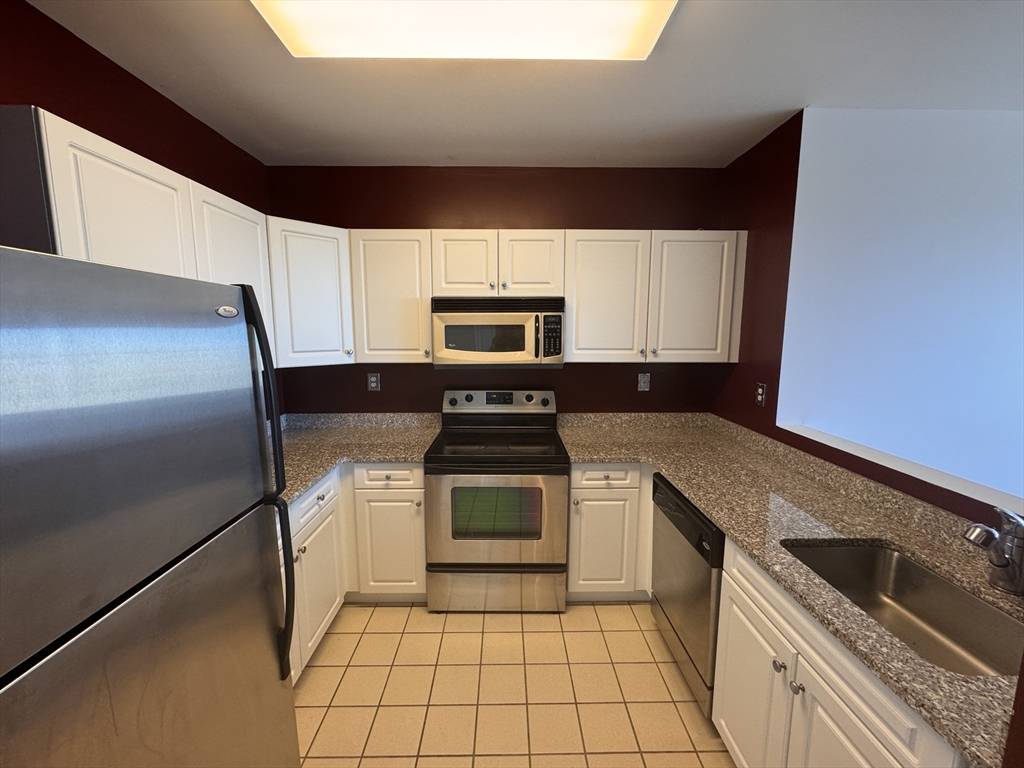 Quincy, MA 02169,1 Cityview Lane #804
