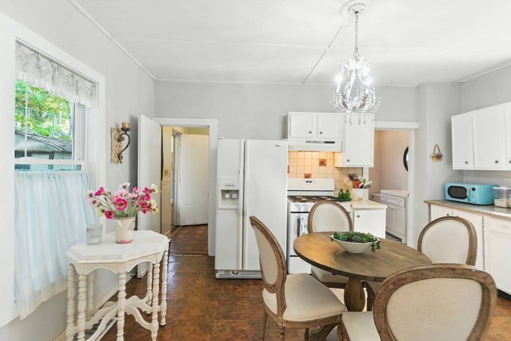 Haverhill, MA 01832,3 Autumn St