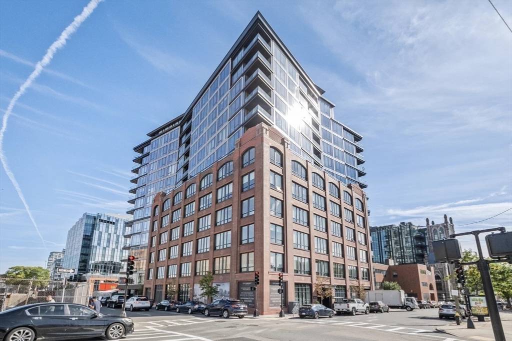 Boston, MA 02118,100 Shawmut Ave #704