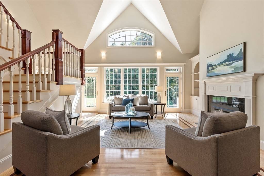 Concord, MA 01742,19 Whippoorwill Lane