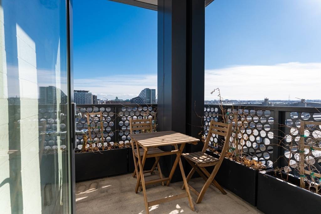 Boston, MA 02118,40 Traveler St #703