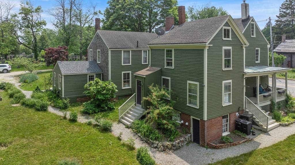 Newbury, MA 01951,11 High Rd